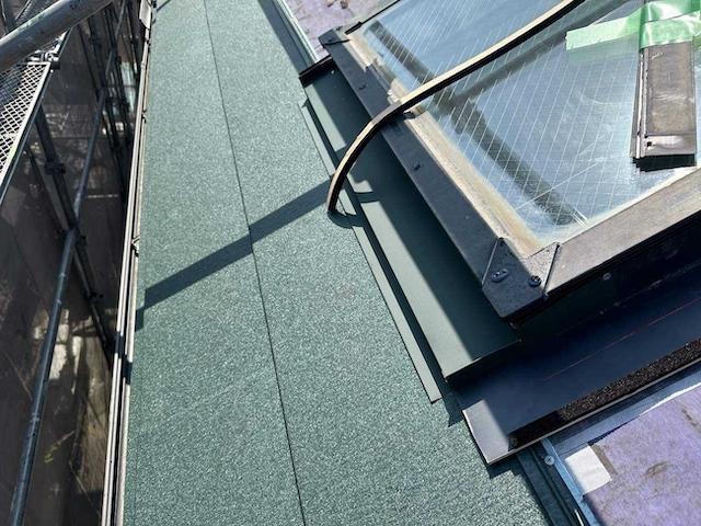 ガルバニウムを施工・別角度